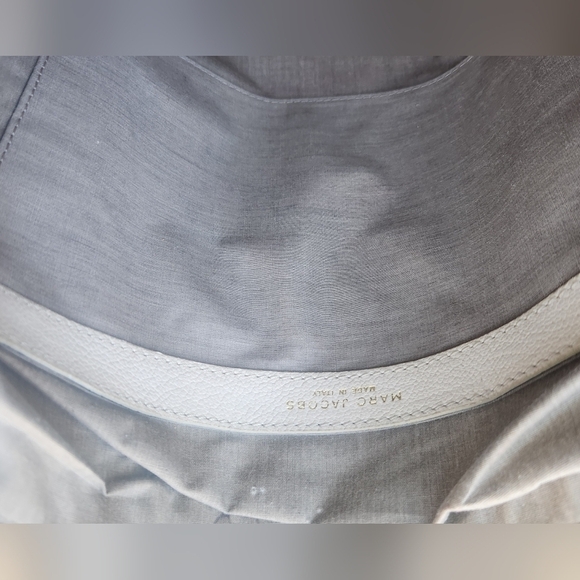 Marc Jacobs Chain Strap White Shoulder Bag Large Satchel Gold Logo Plate Leather - Picture 8 of 10